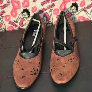 Pelle Moda Glitter Laser Cutout Mary Jane Burgundy Kid Suede Size 9M